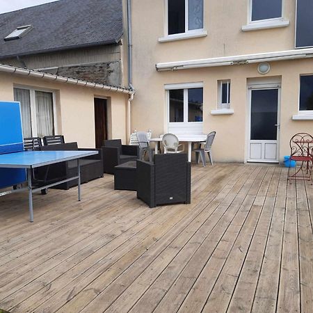 Maison Au Calme A 10 Minute Du Mont Saint Michel Courtils Exterior foto